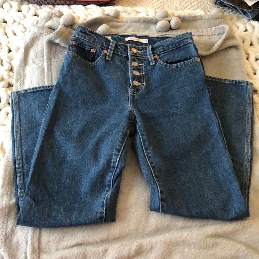 Levis Wedgie straight jeans